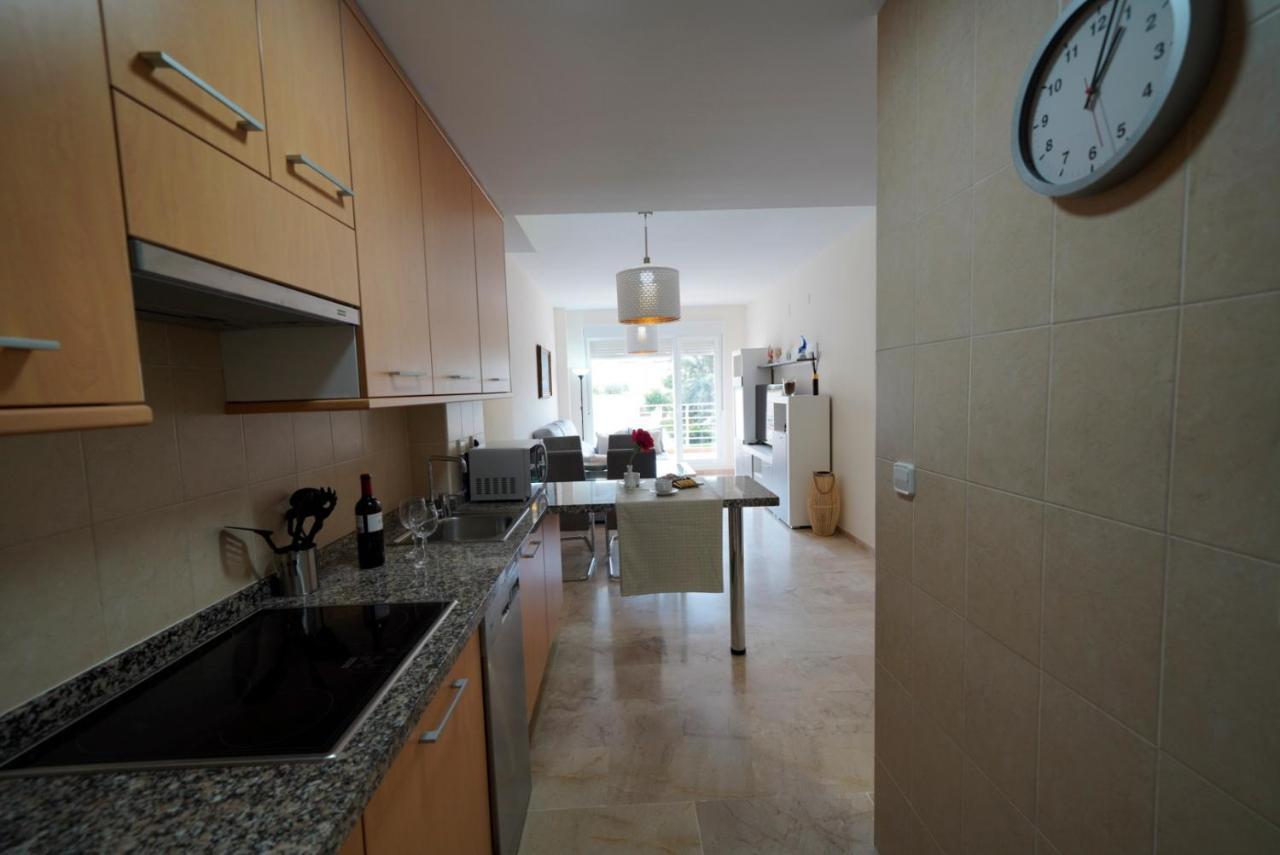 Apartamento Primera Linea De Playa Isla Cristina Urbanizacion Zarati Buitenkant foto