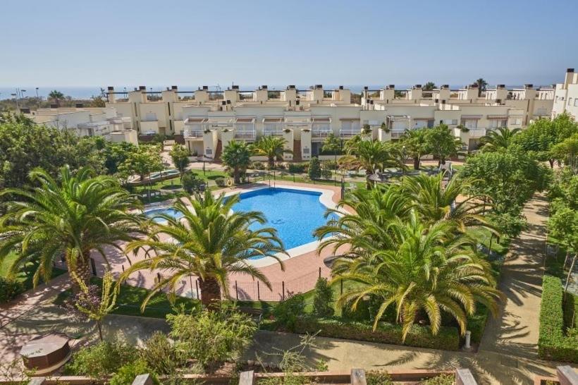 Apartamento Primera Linea De Playa Isla Cristina Urbanizacion Zarati Buitenkant foto